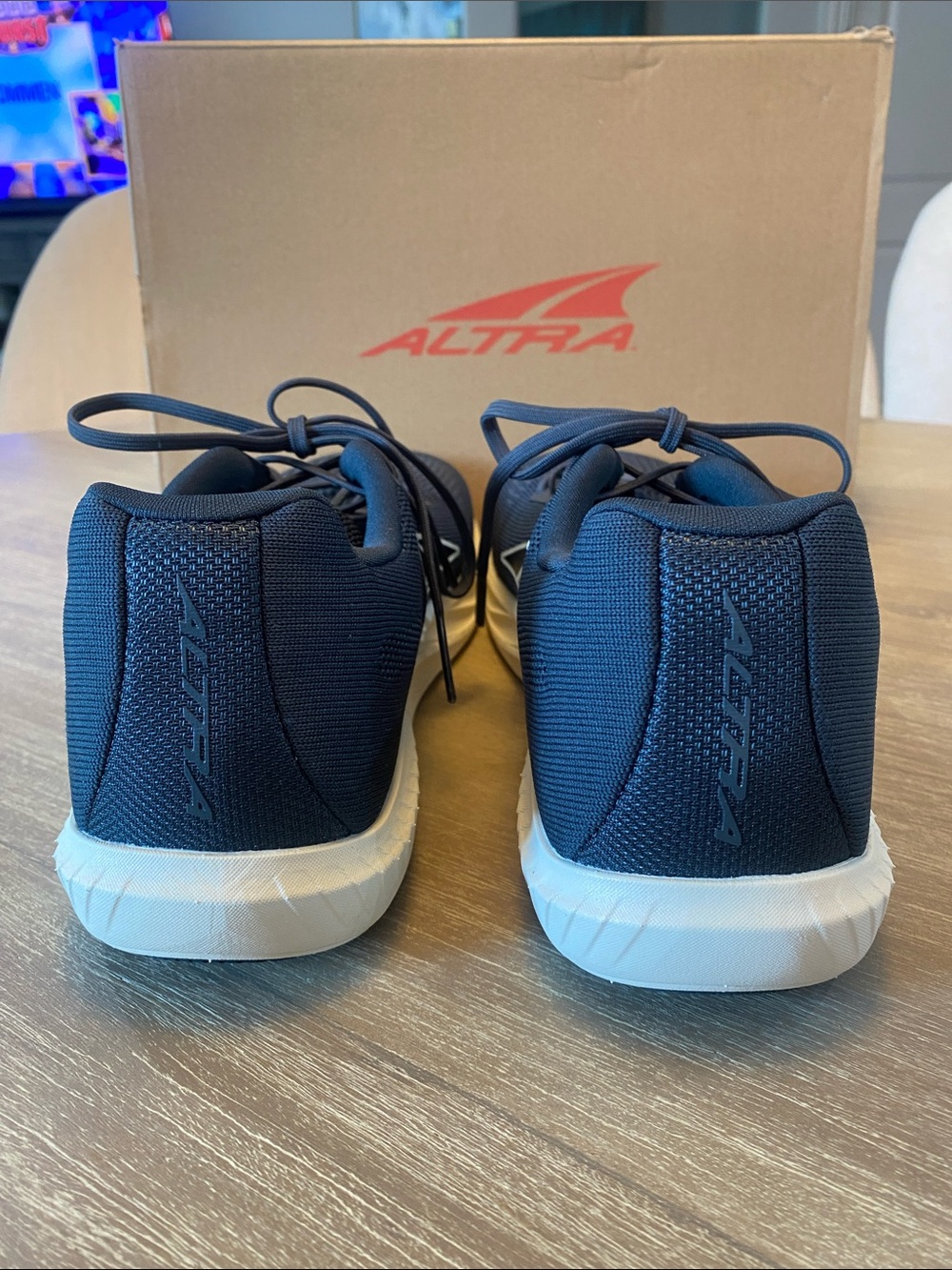 Altra Escalante, Men's 11 - Picture 4 of 9